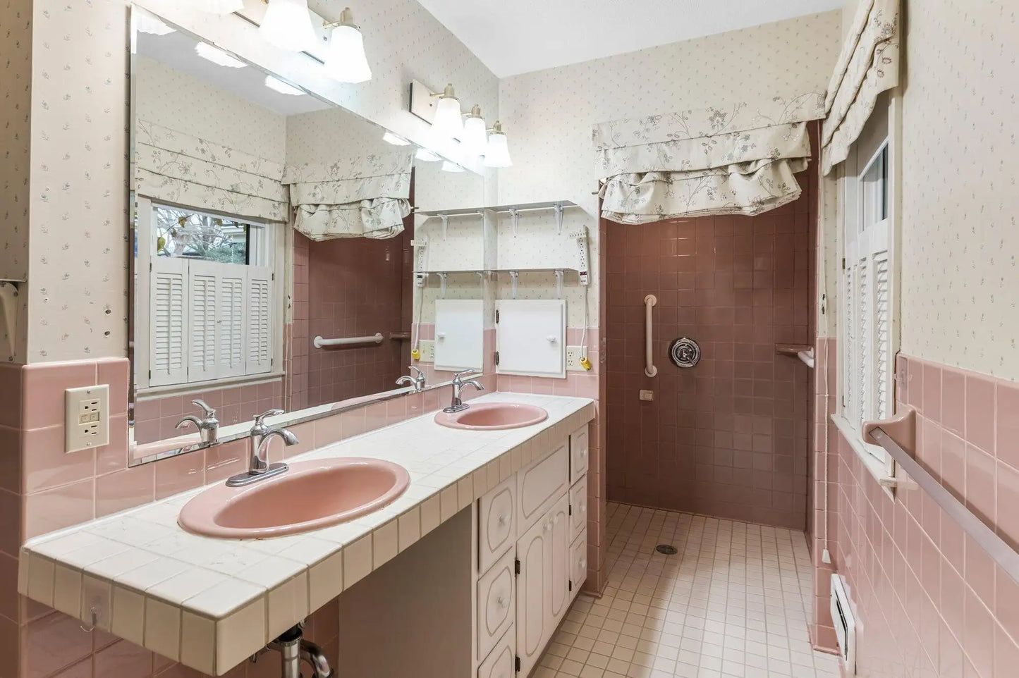5609 Heather Lane, Edina, MN 55436