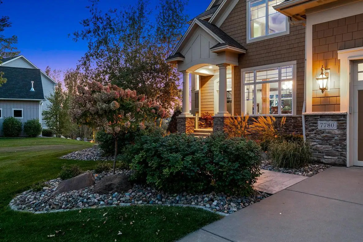 7780 Prairie Grass Pass, Prior Lake, MN 55372