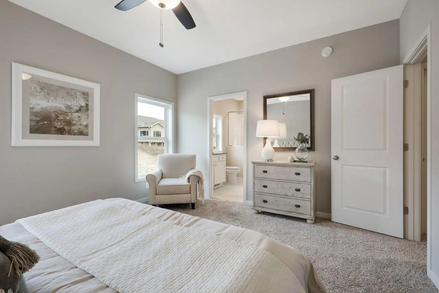 18207 July Court, Lakeville, MN 55044