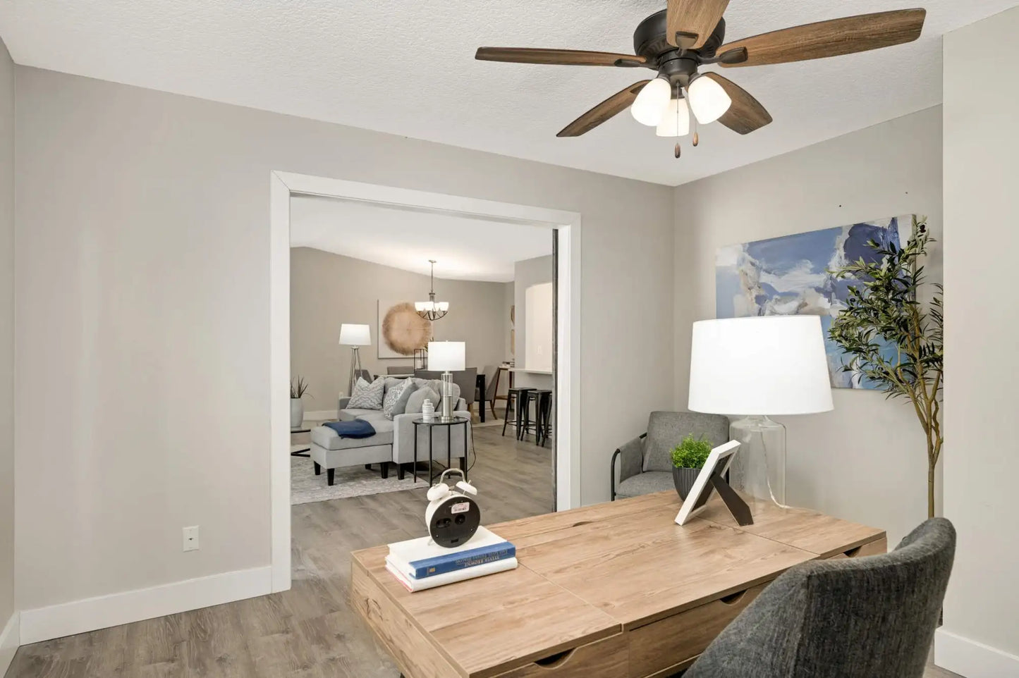 1915 Juneau Lane, Plymouth, MN 55447