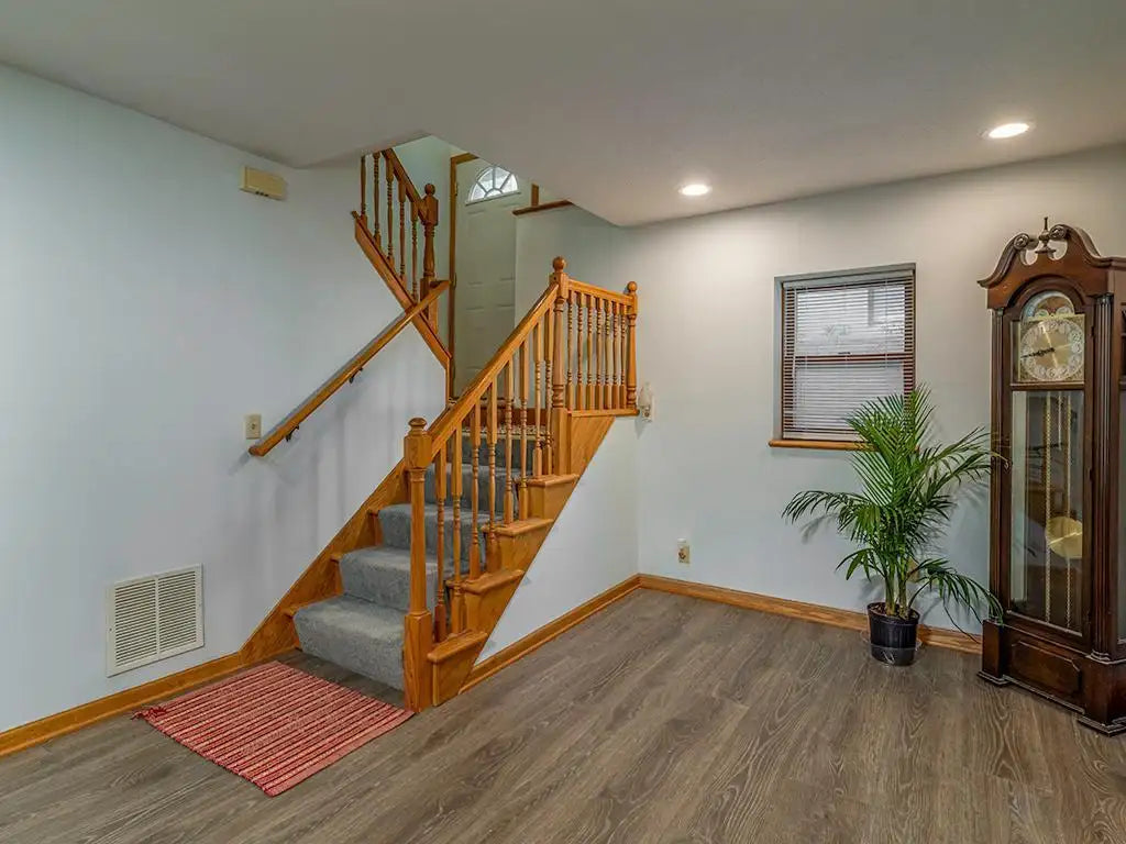 3335 Pierce Street, Minneapolis, MN 55418
