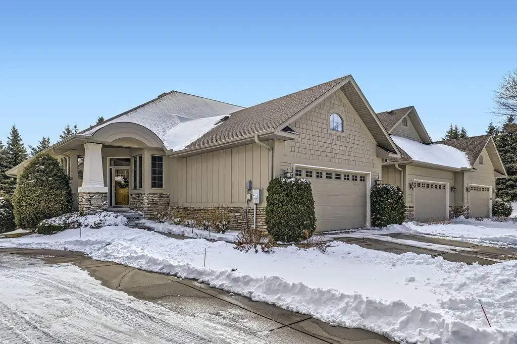 17407 Ada Court, Eden Prairie, MN 55347