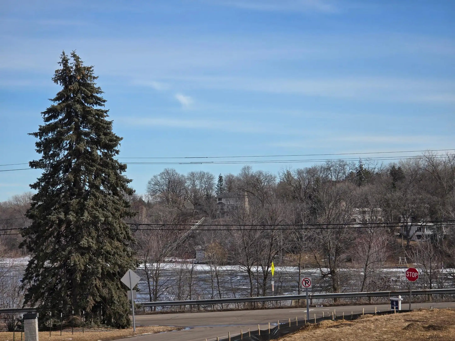 560 Sunrise Drive, Little Canada, MN 55117
