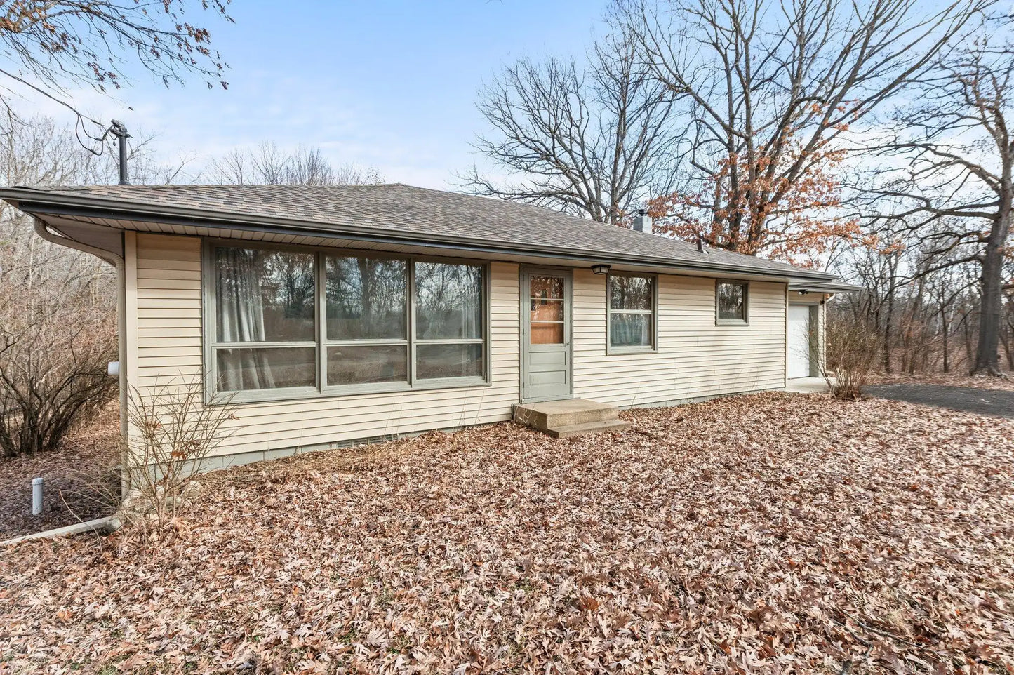 7624 Pioneer Road, Wyoming, MN 55092