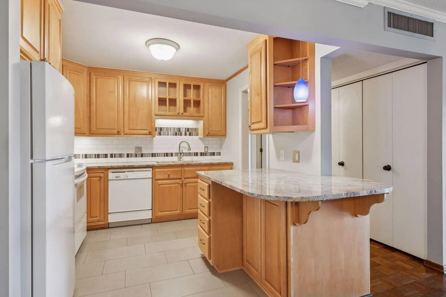 4075 51st Street, Edina, MN 55424