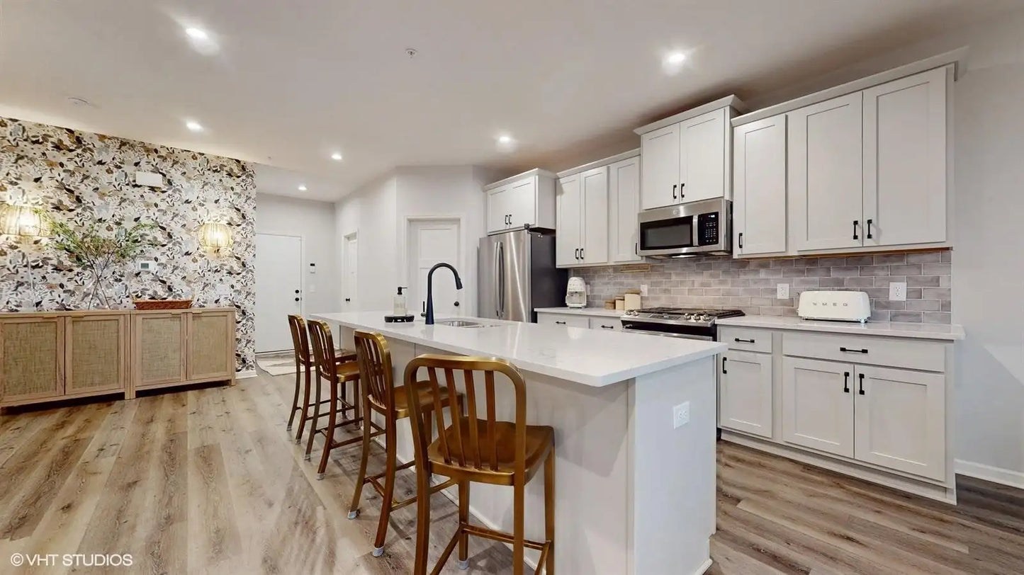6775 Bluestem Way, Minnetrista, MN 55331