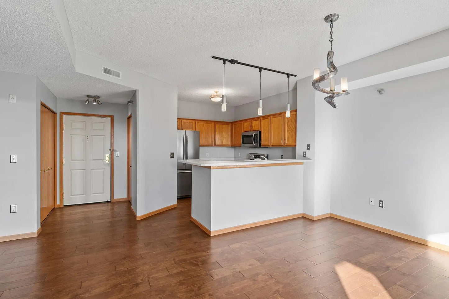 615 1st Street, Minneapolis, MN 55401