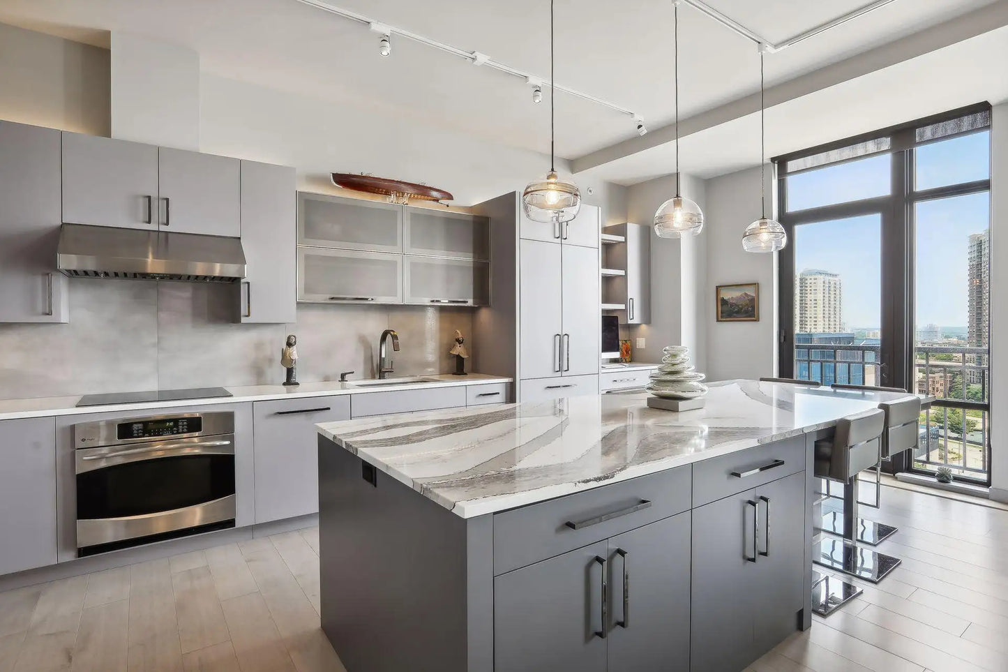 201 11th Street, Minneapolis, MN 55403