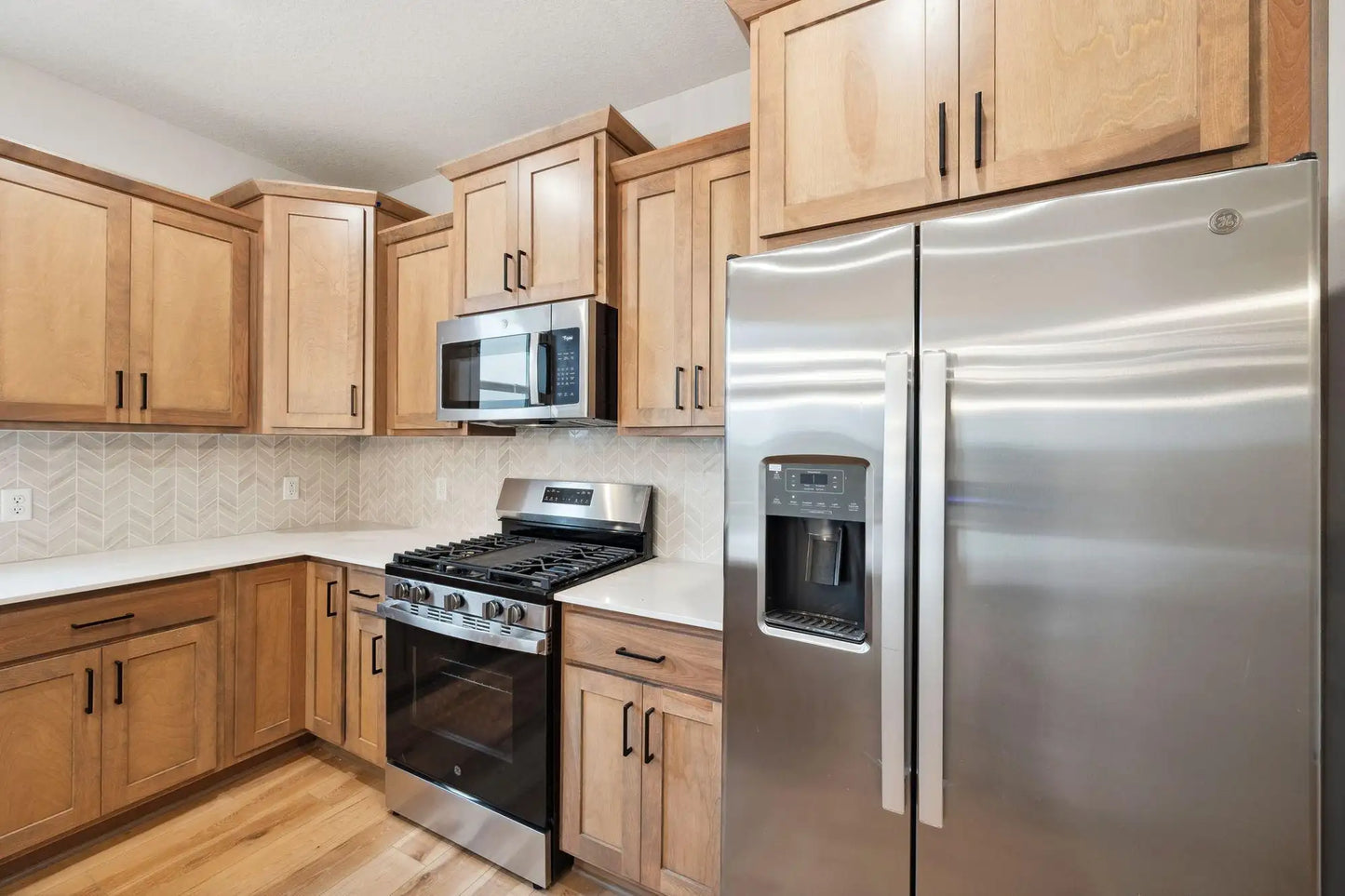 1061 Annagaire Curve, Rosemount, MN 55068