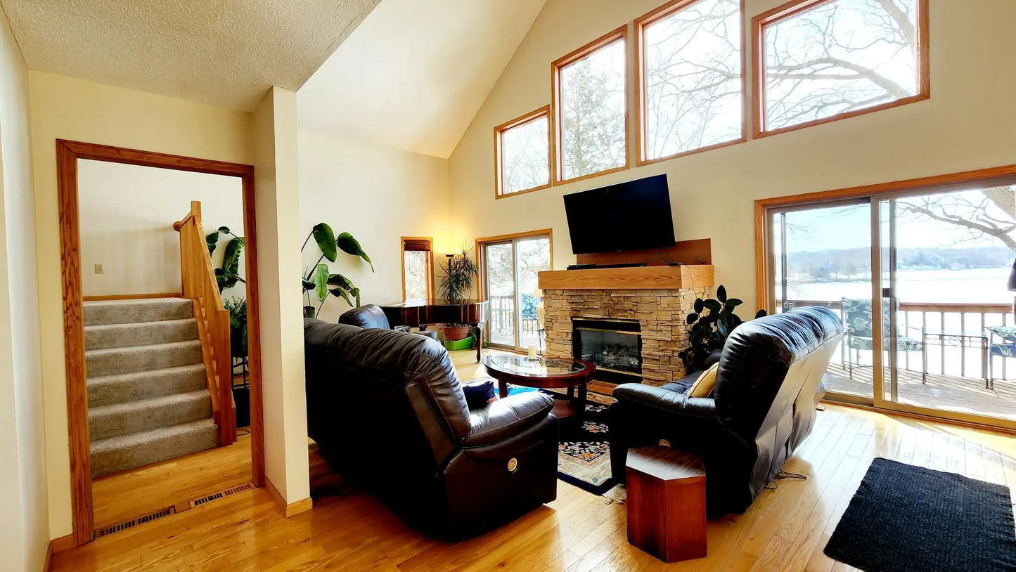 15267 Fairbanks Trail, Prior Lake, MN 55372
