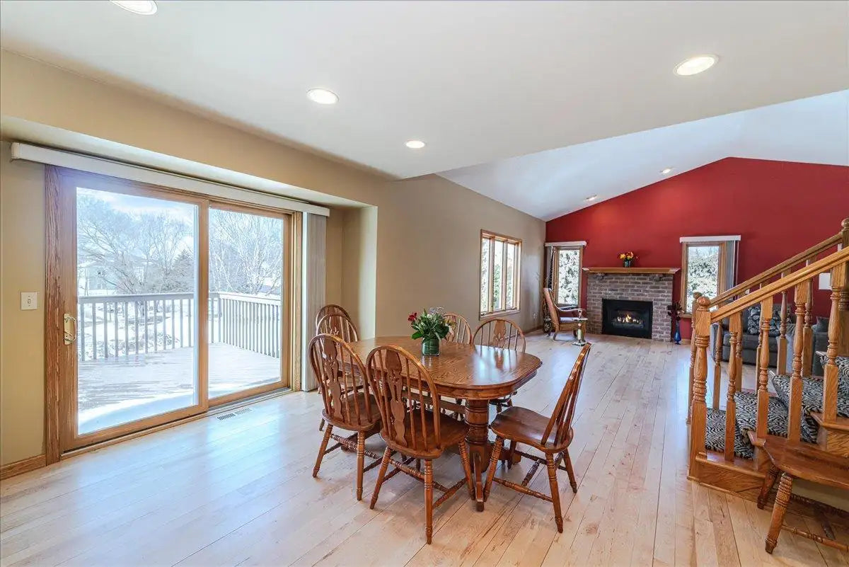 1084 Stein Drive, Waconia, MN 55387