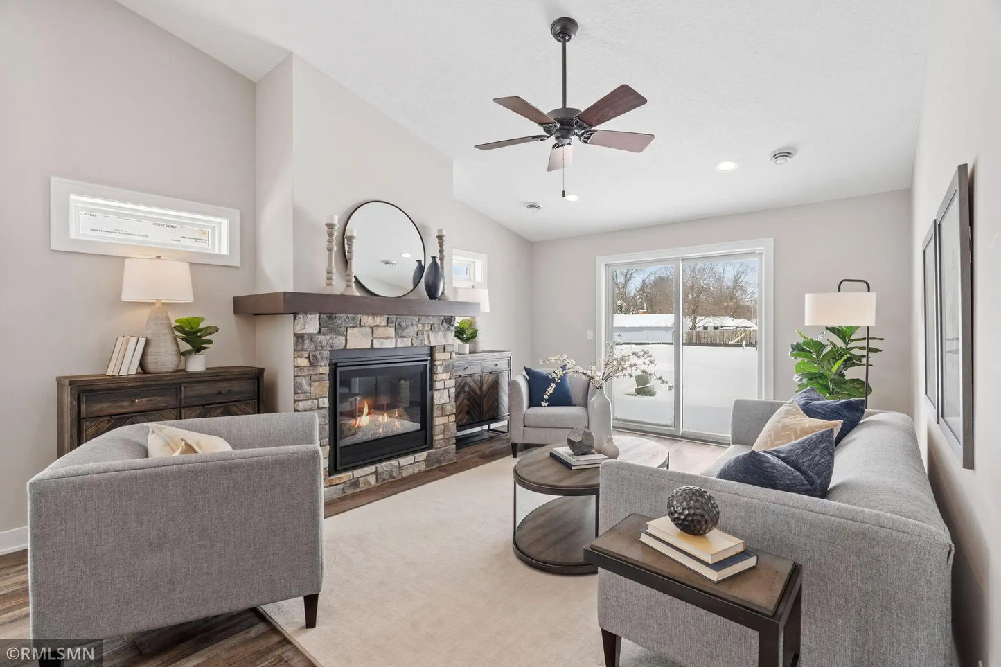 2339 17th Avenue, North Saint Paul, MN 55109