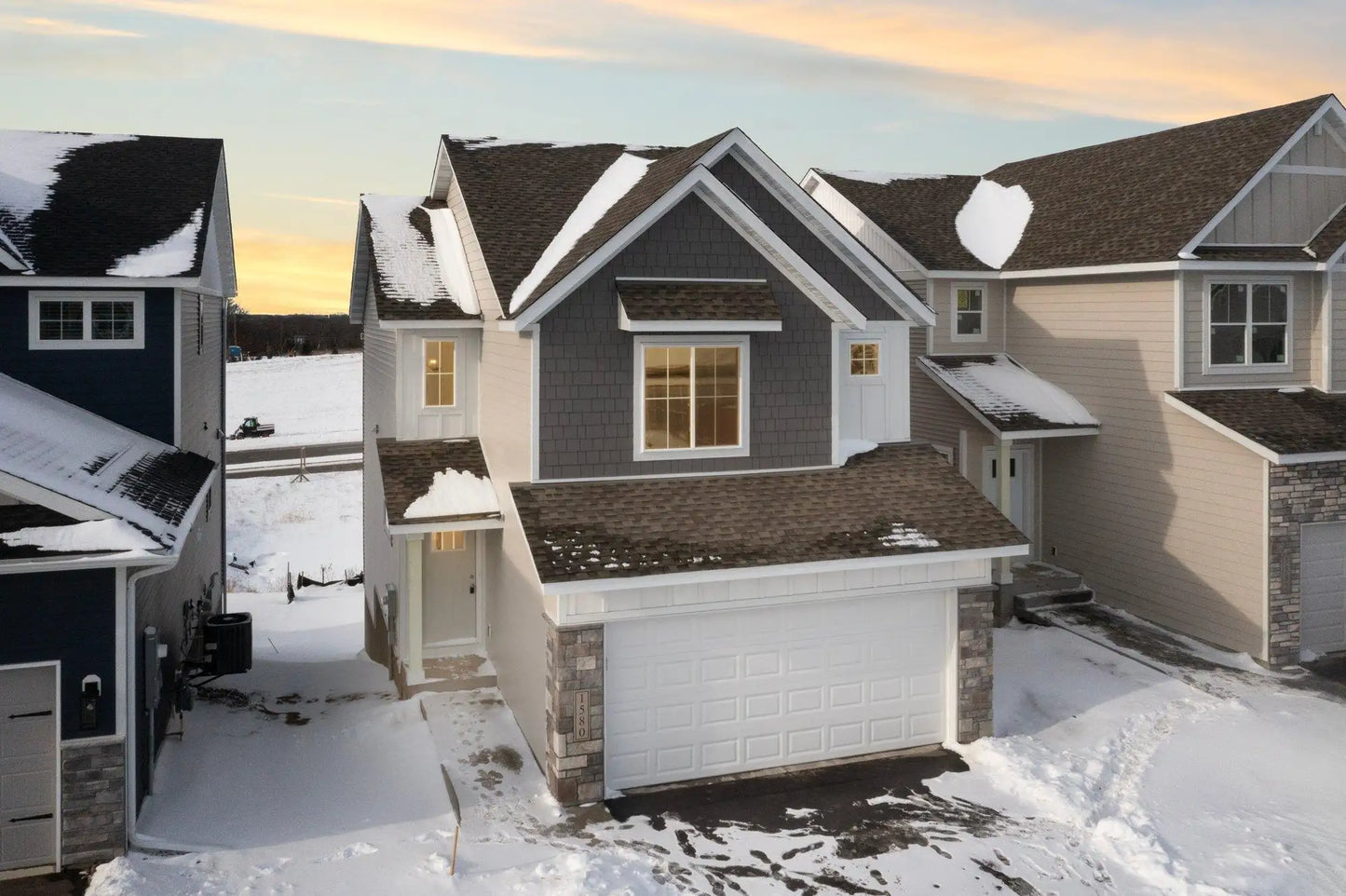 1580 76th Street, Inver Grove Heights, MN 55077