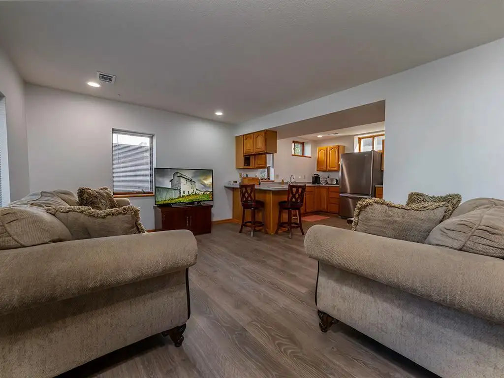 3335 Pierce Street, Minneapolis, MN 55418