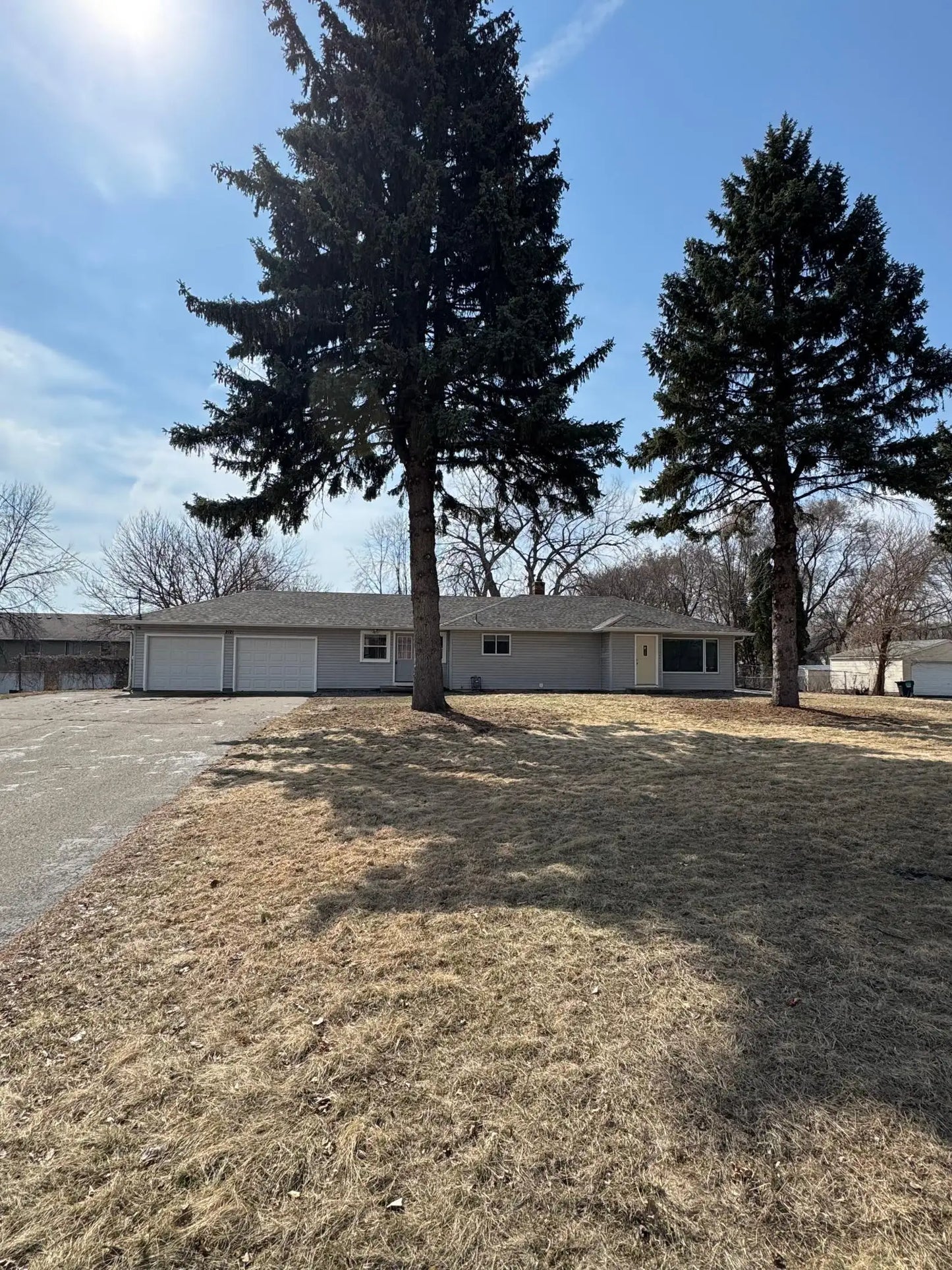2121 Old County Road 34 Place, Burnsville, MN 55337