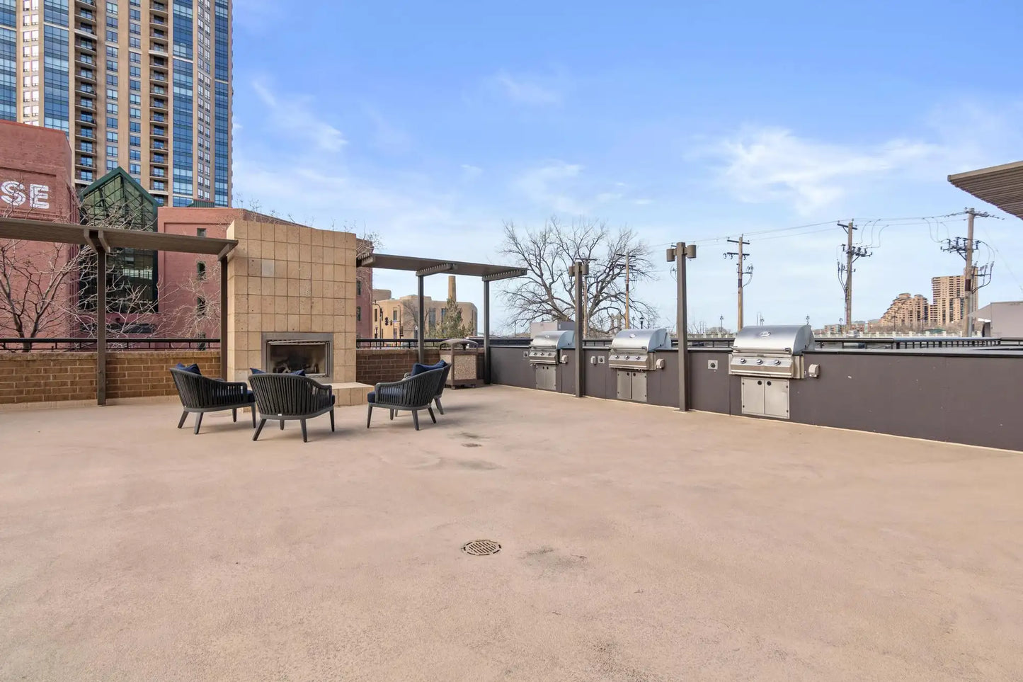 401 1st Street, Minneapolis, MN 55401