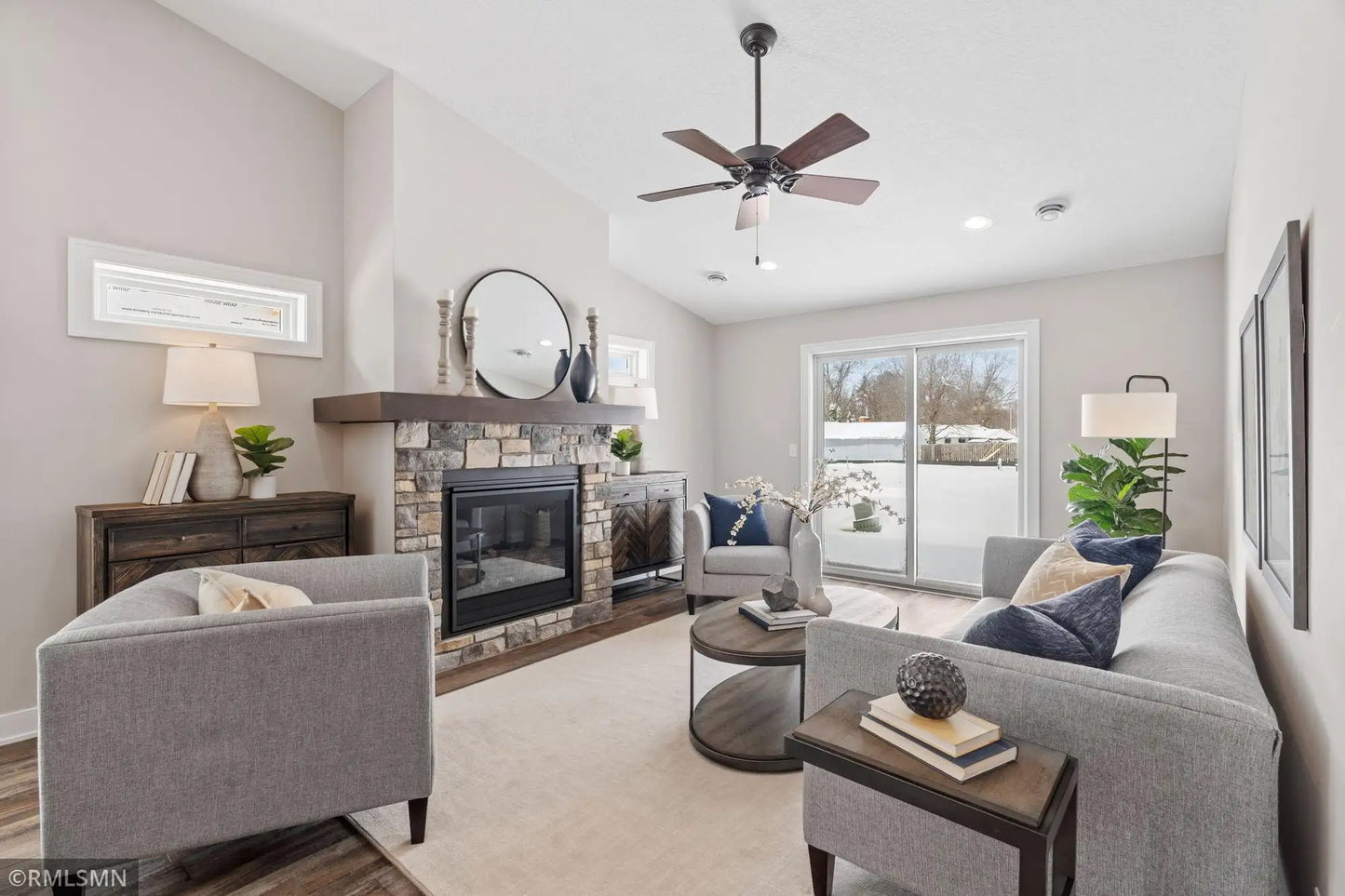 2339 17th Avenue, North Saint Paul, MN 55109