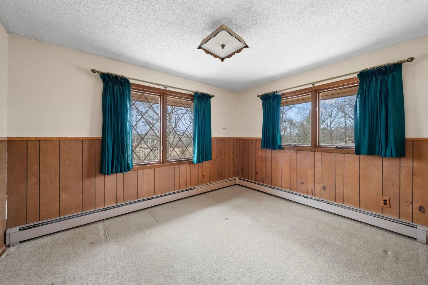 104 Birchview Lane, Hinckley, MN 55037