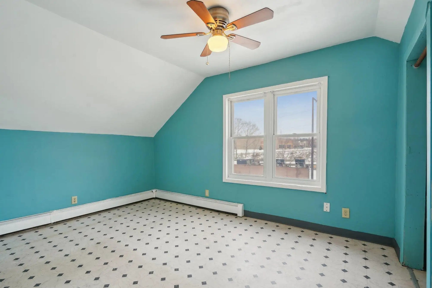 612 Bush Avenue, Saint Paul, MN 55130