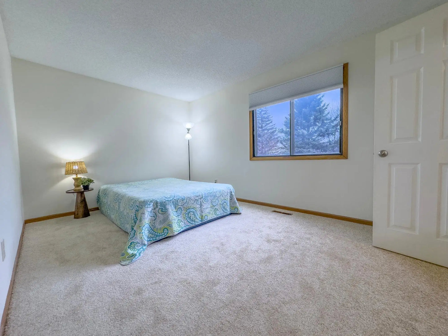 7576 Villa Court, Eden Prairie, MN 55346