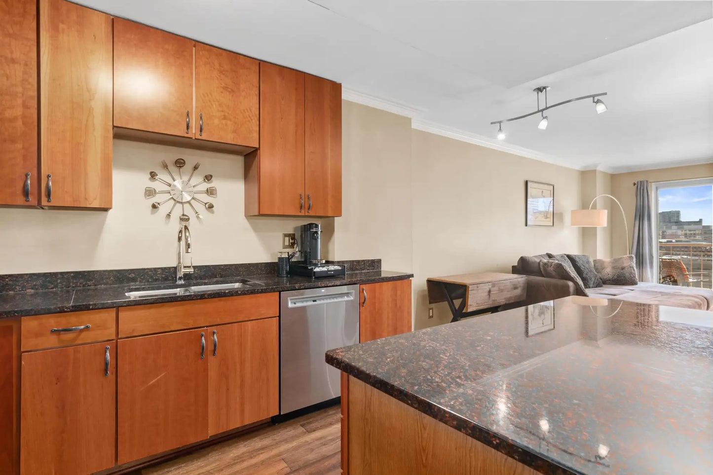 401 1st Street, Minneapolis, MN 55401