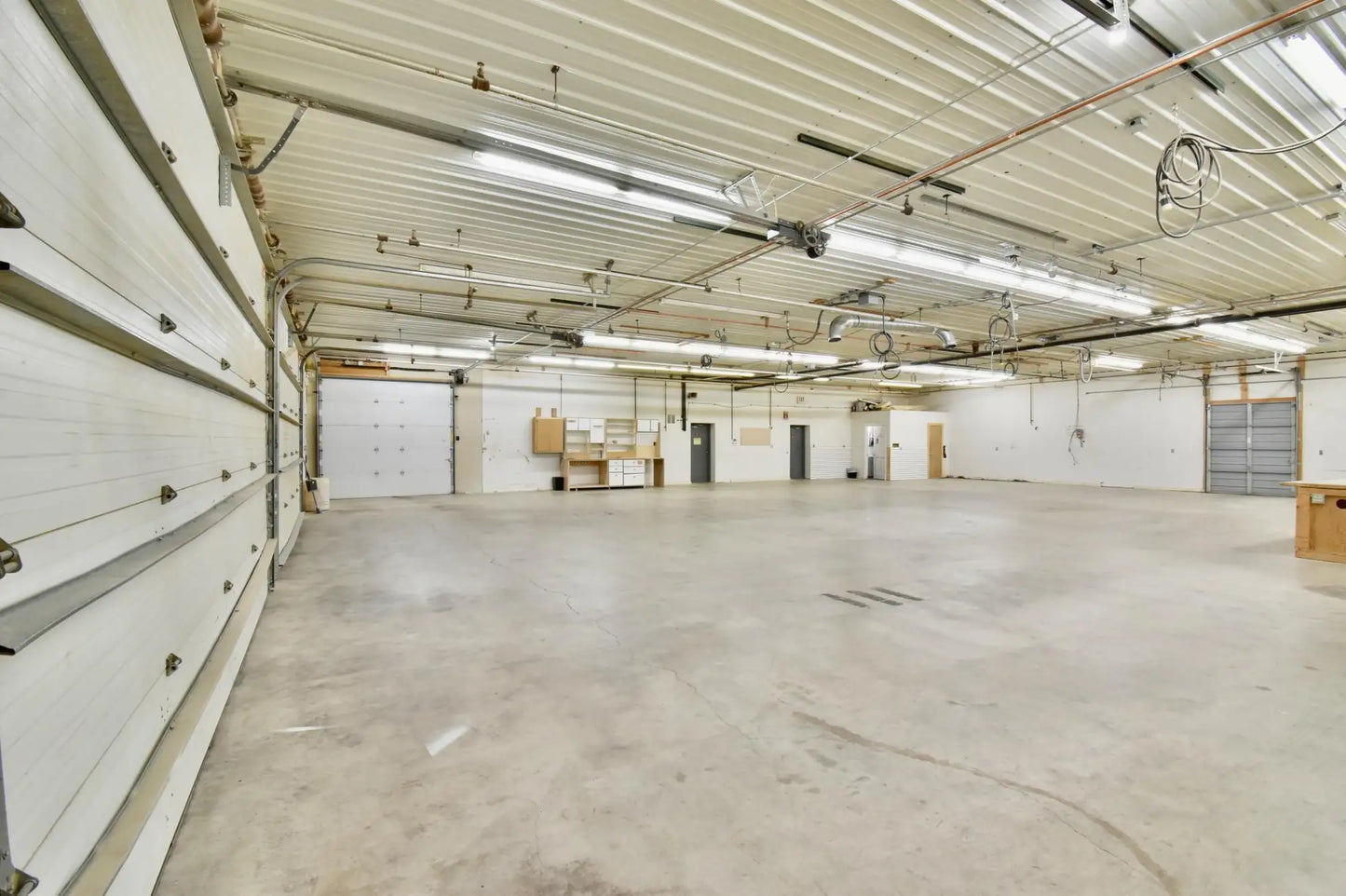 13981 Industry Avenue, Becker, MN 55308