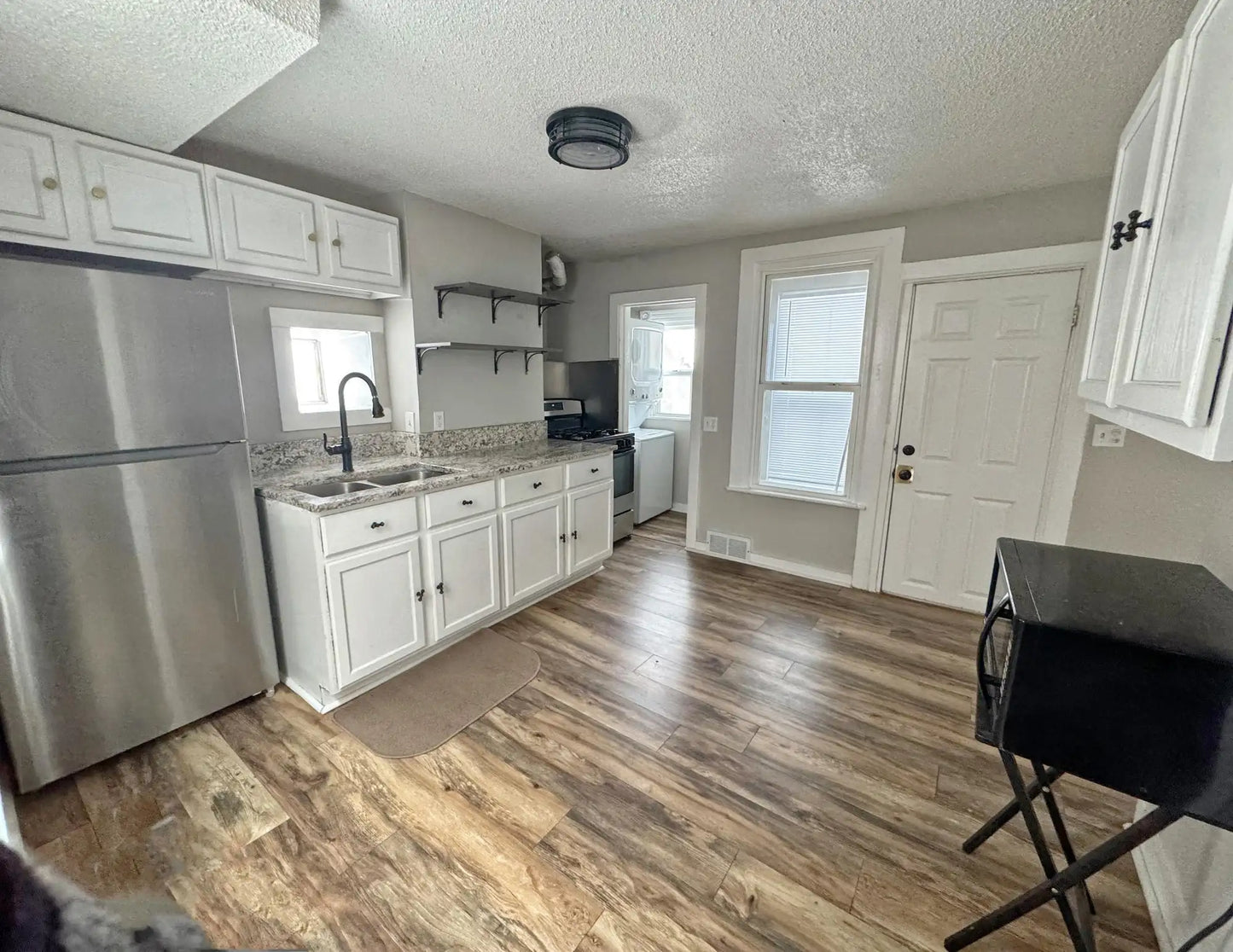 672 Magnolia Avenue, Saint Paul, MN 55106