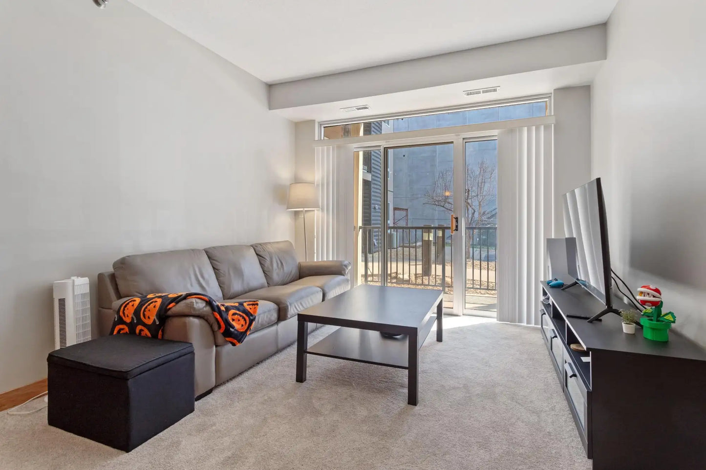 2600 University Avenue, Minneapolis, MN 55414