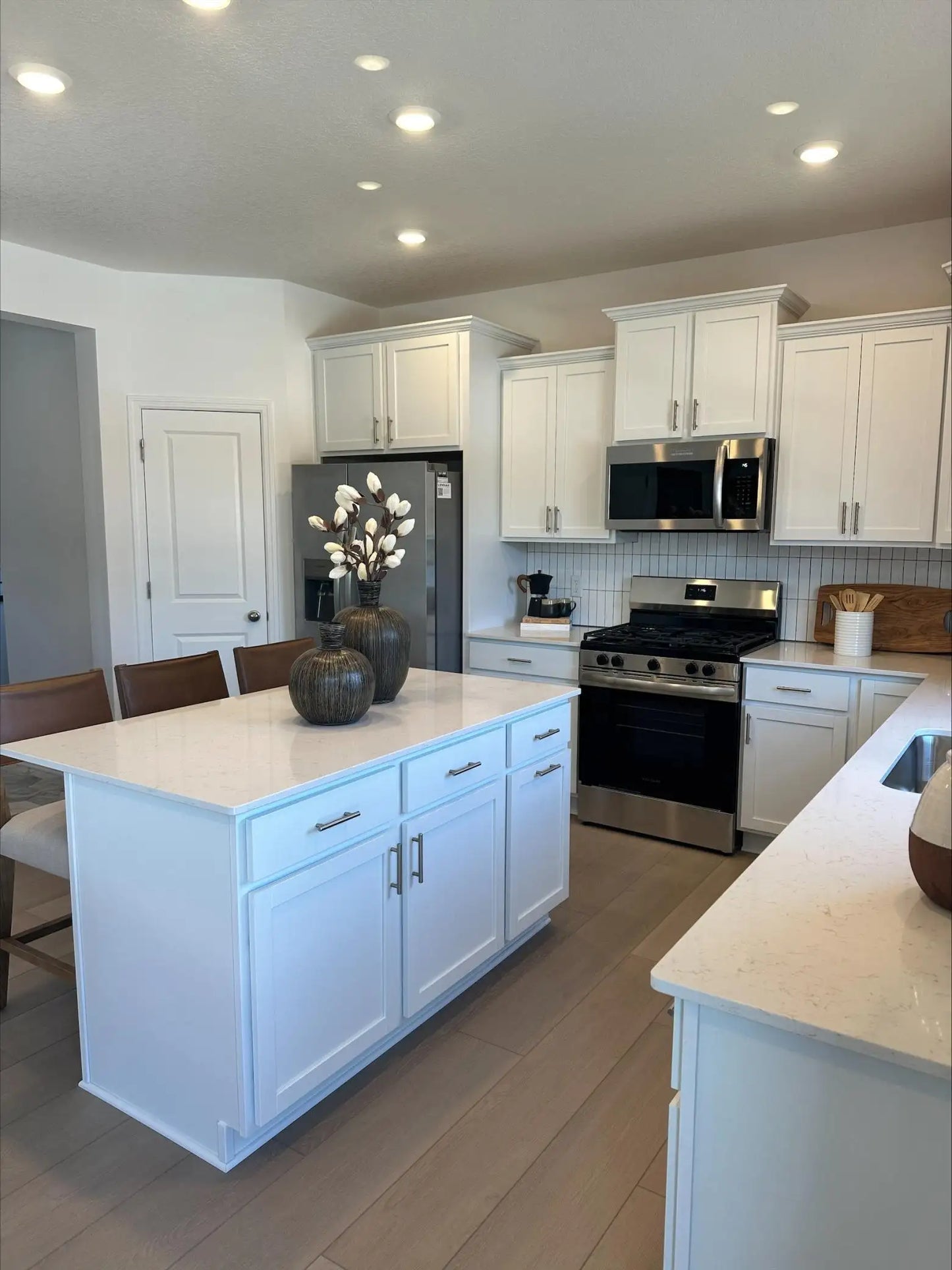 9774 Jasmine Avenue, Hanover, MN 55341