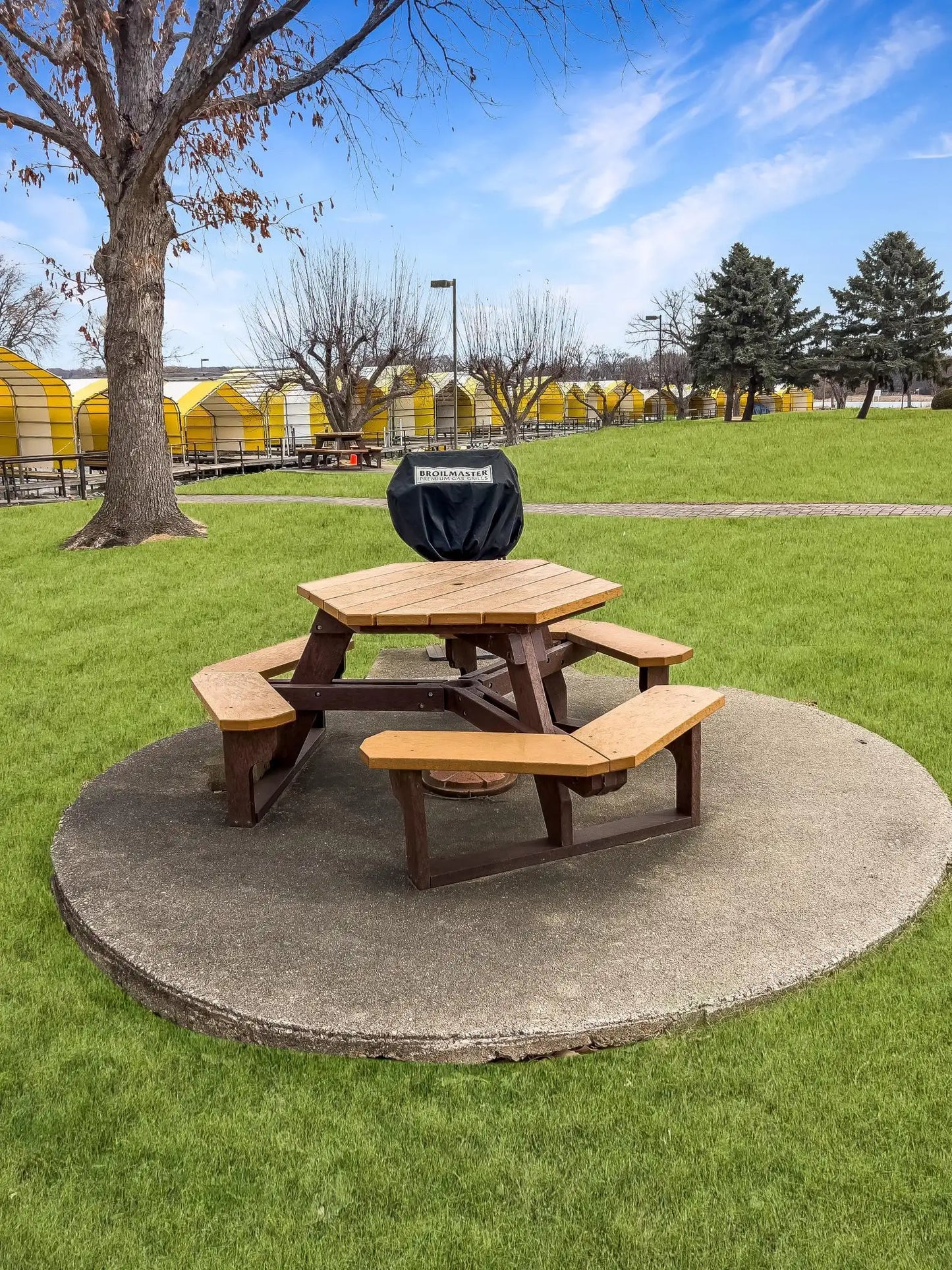 5440 Three Points Boulevard, Mound, MN 55364