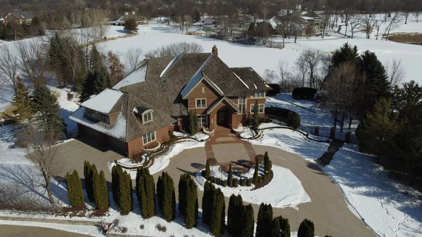 18313 Nicklaus Way, Eden Prairie, MN 55347
