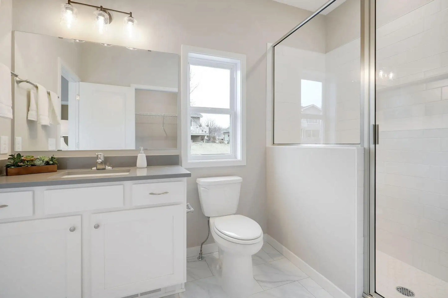 18207 July Court, Lakeville, MN 55044
