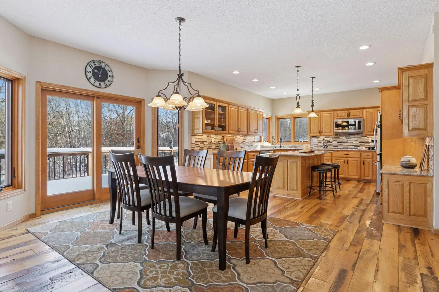 7420 Military Road, Woodbury, MN 55129