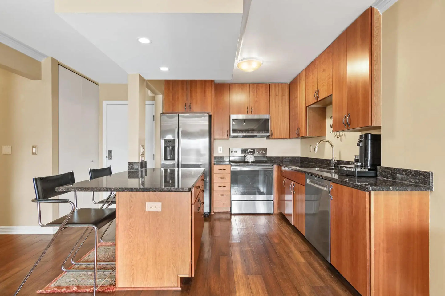 401 1st Street, Minneapolis, MN 55401