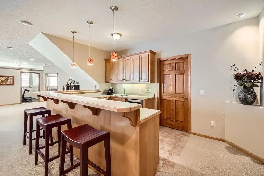 17407 Ada Court, Eden Prairie, MN 55347