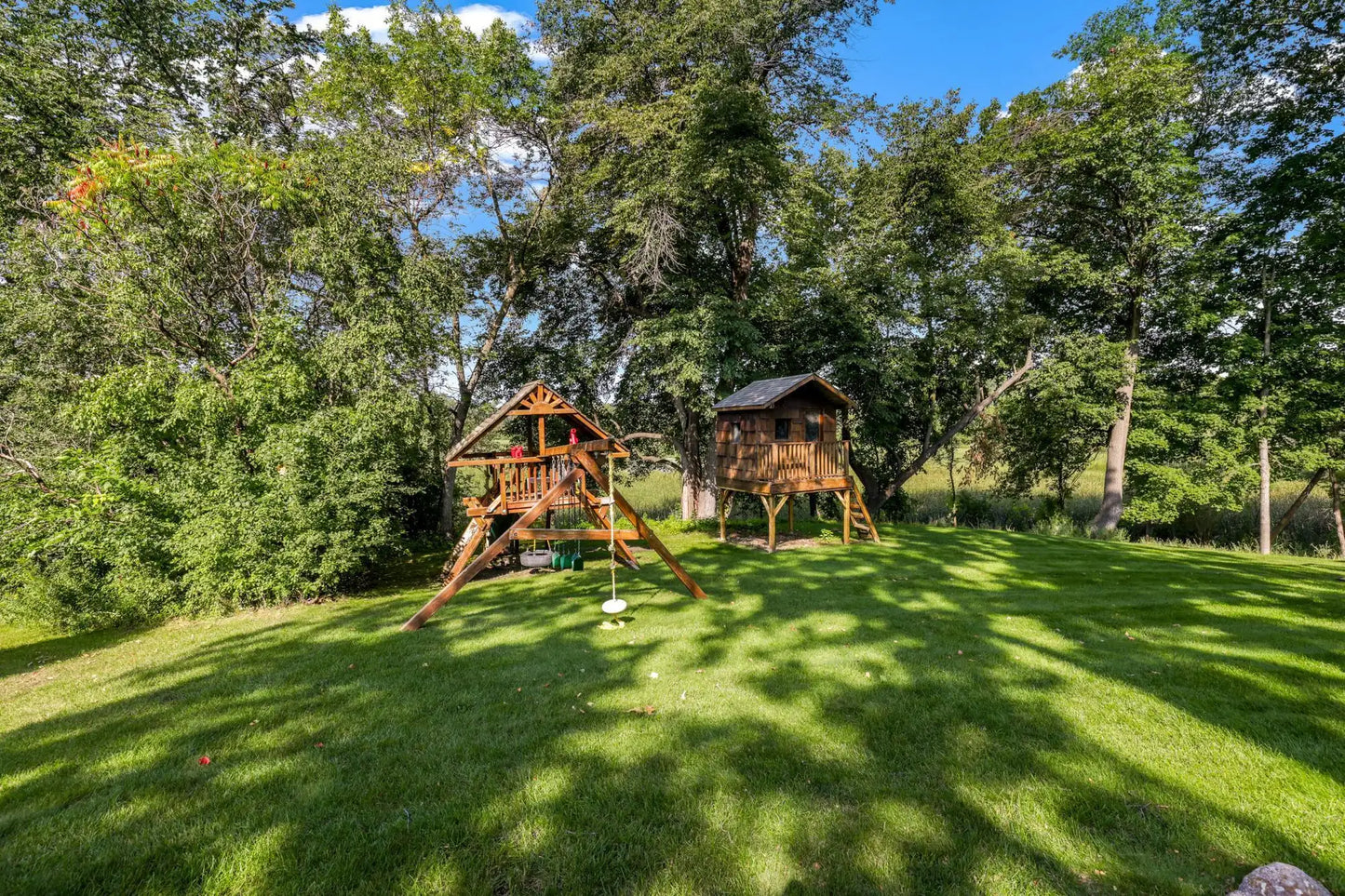 2314 Old Beach Road, Minnetonka Beach, MN 55391