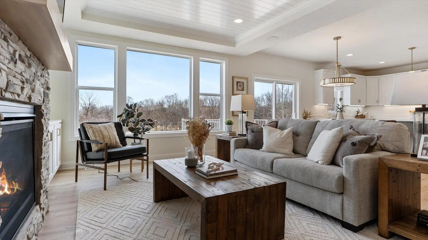 1969 Lusitano Street , Shakopee, MN 55379
