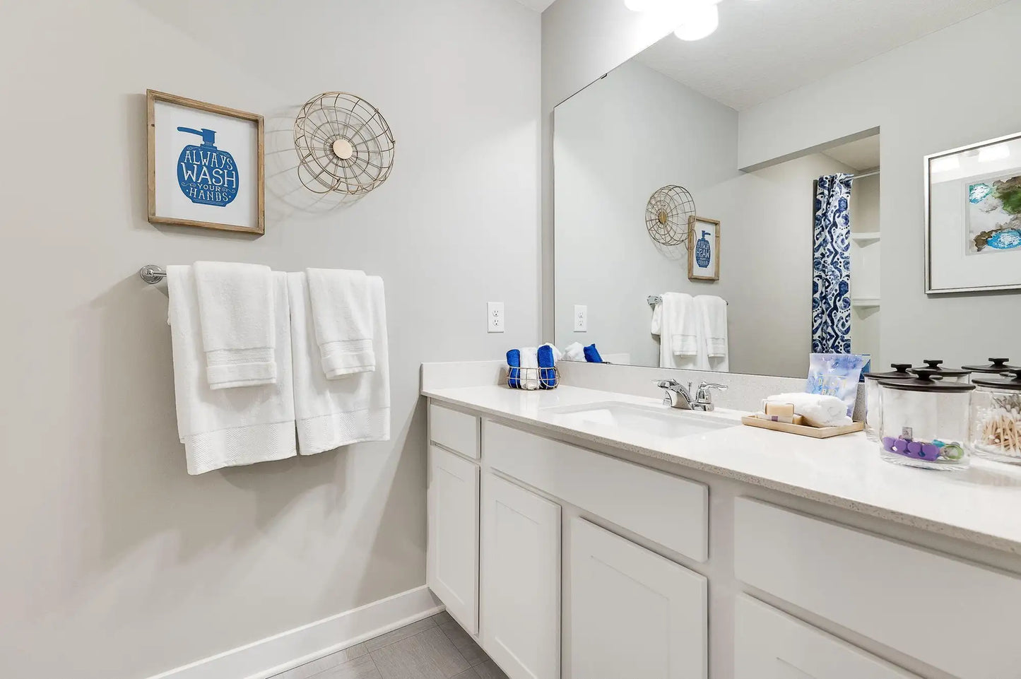2048 Aquarius Drive, Shakopee, MN 55379