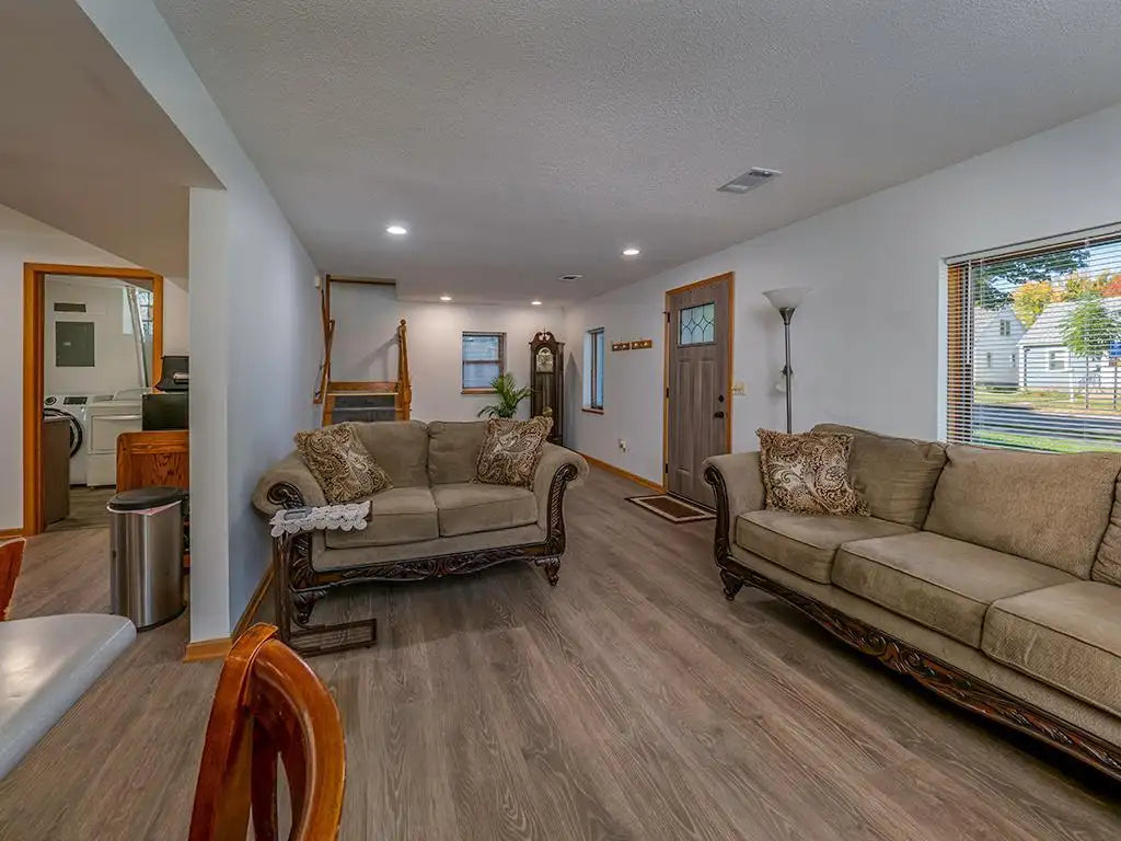 3335 Pierce Street, Minneapolis, MN 55418
