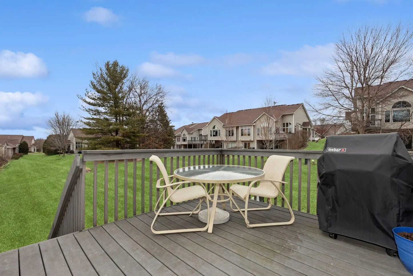 14331 Peninsula Point Drive, Savage, MN 55378