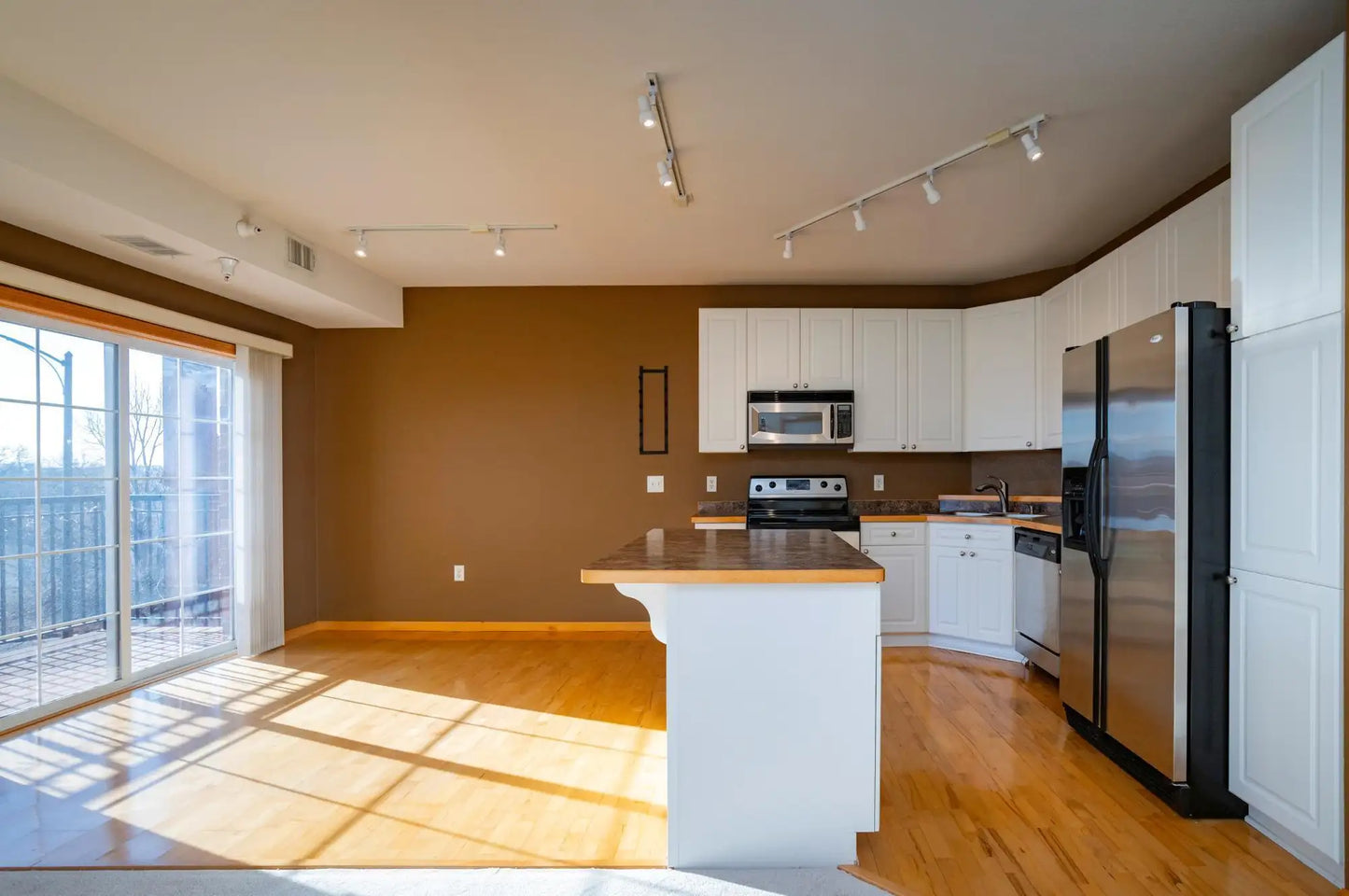 1800 Graham Avenue, Saint Paul, MN 55116
