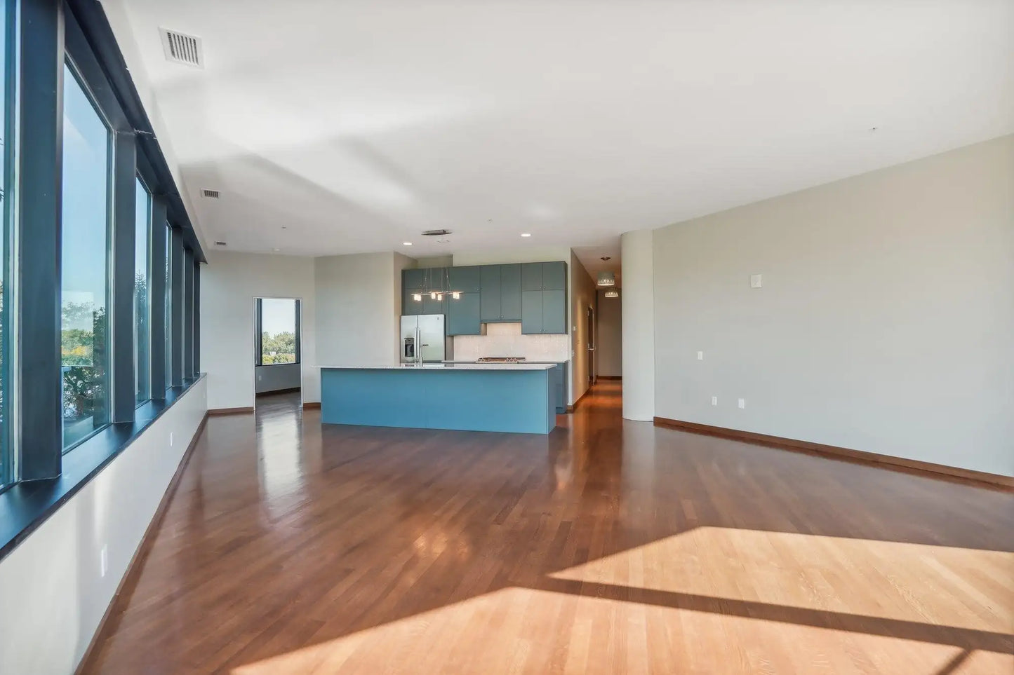 5601 Smetana Drive, Minnetonka, MN 55343