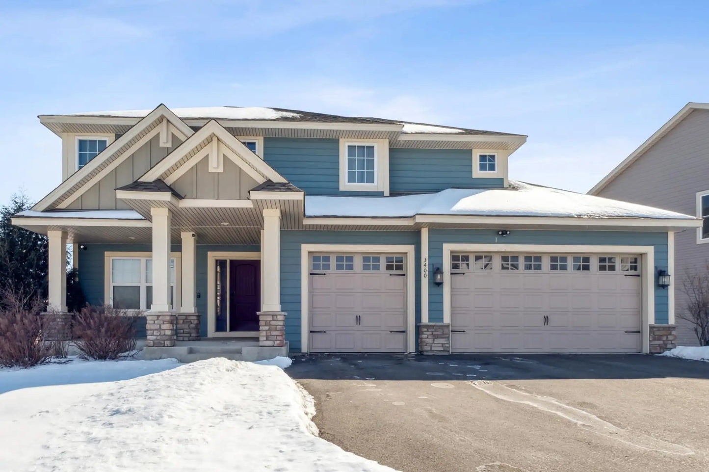 3400 Ridgestone Way, Woodbury, MN 55129