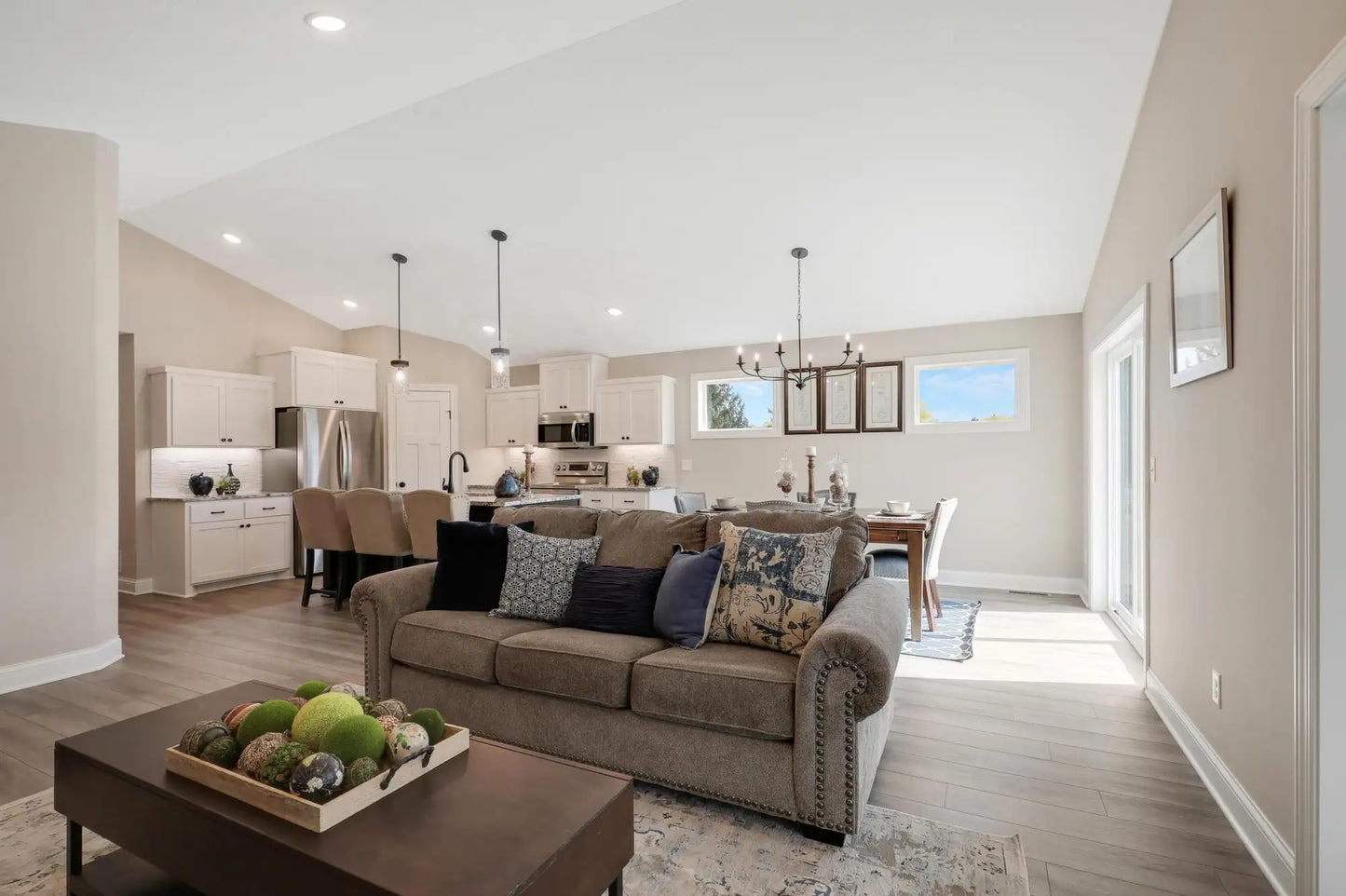 17785 Hoover Street, Elk River, MN 55330