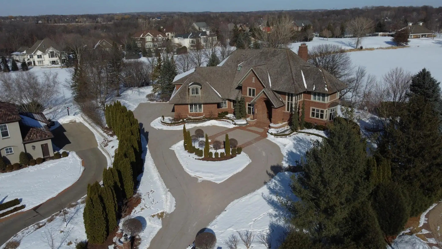 18313 Nicklaus Way, Eden Prairie, MN 55347