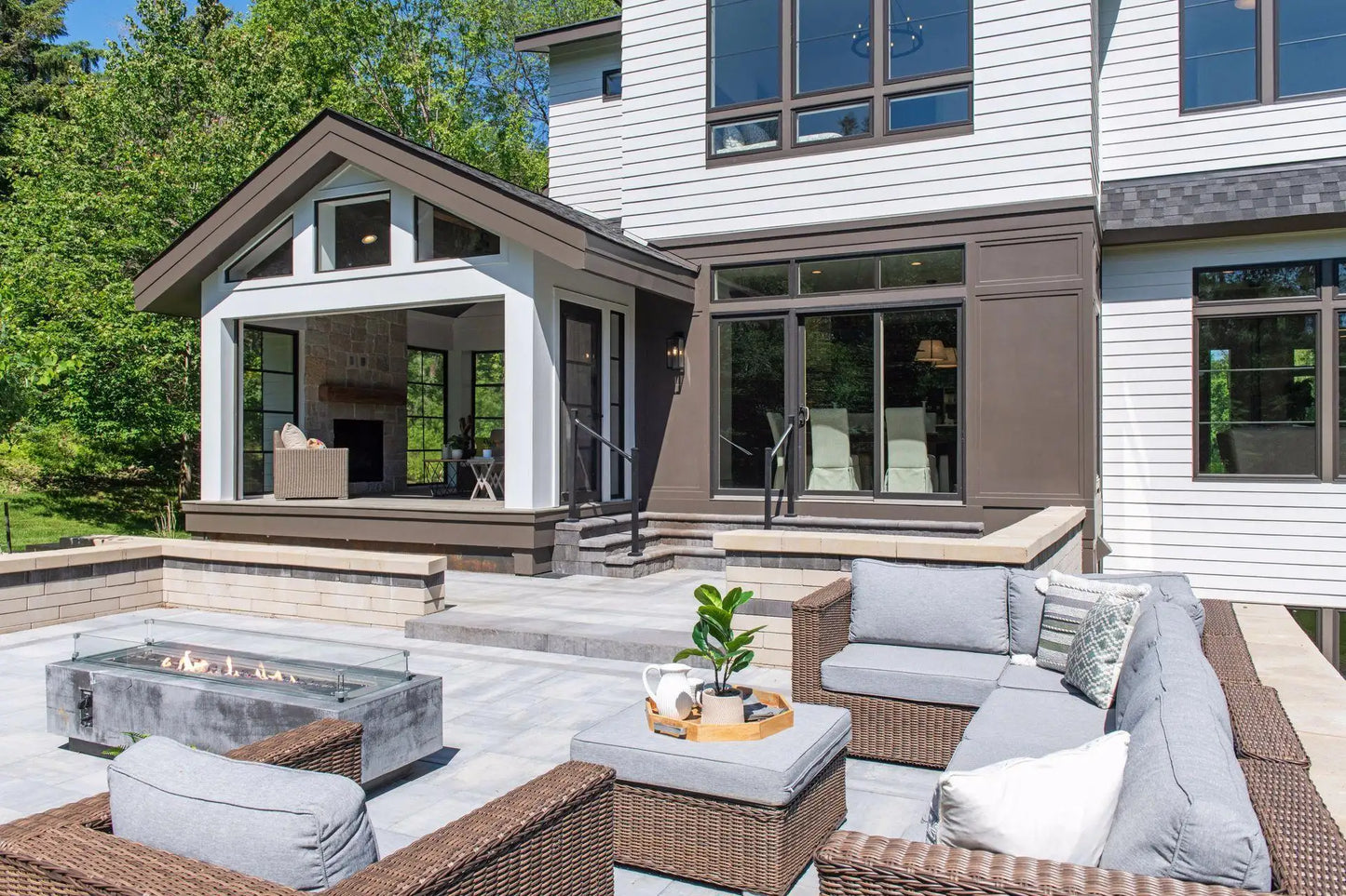 2700 White Oak Circle, Orono, MN 55356