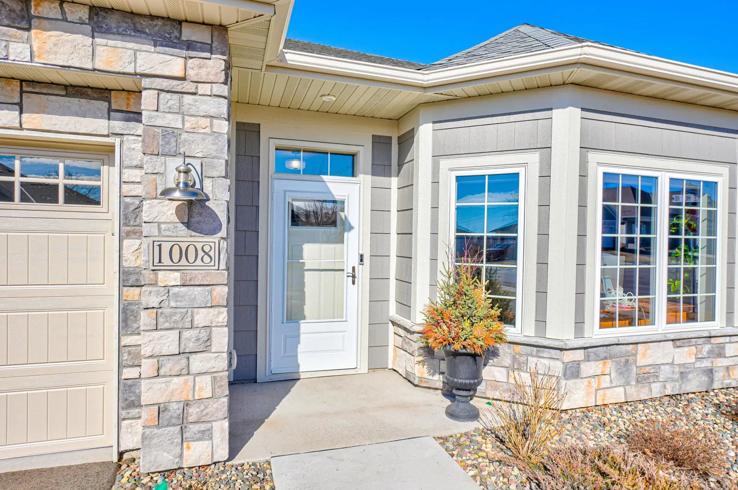 1008 Spruce Street, Newport, MN 55055