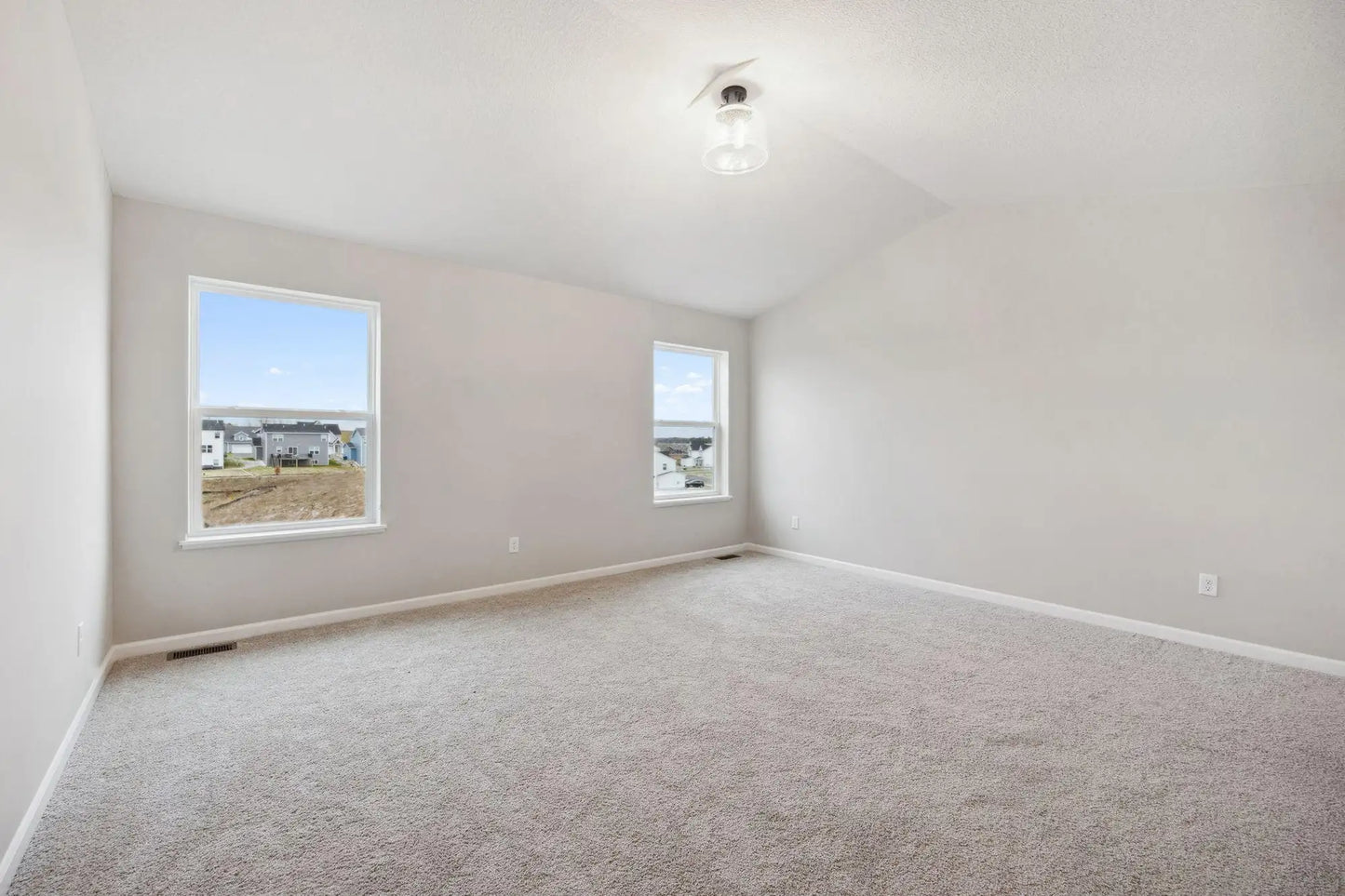 1061 Annagaire Curve, Rosemount, MN 55068