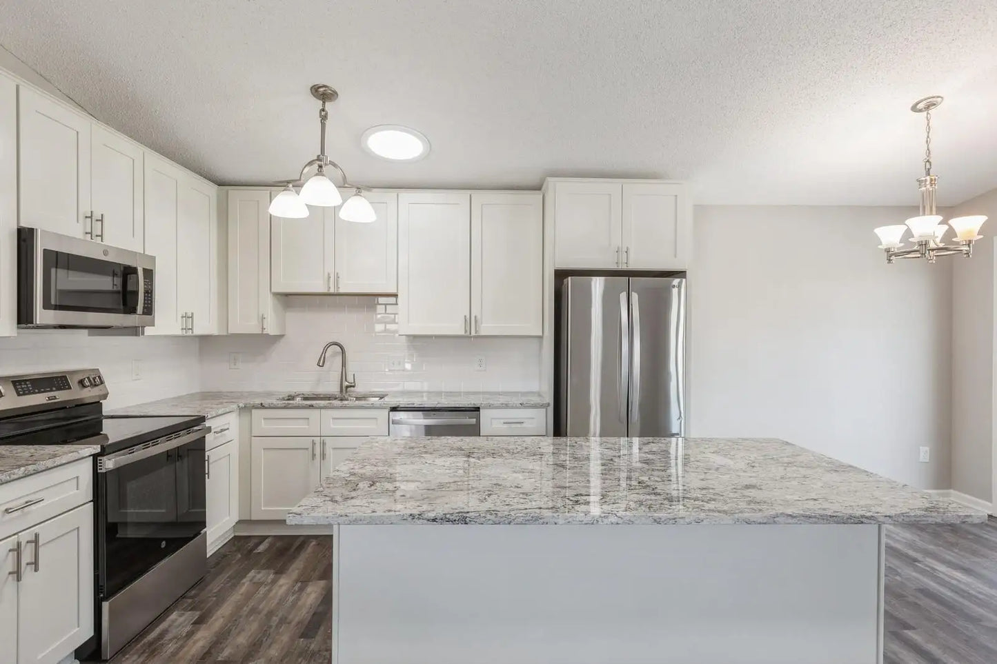2584 76th Street, Inver Grove Heights, MN 55076