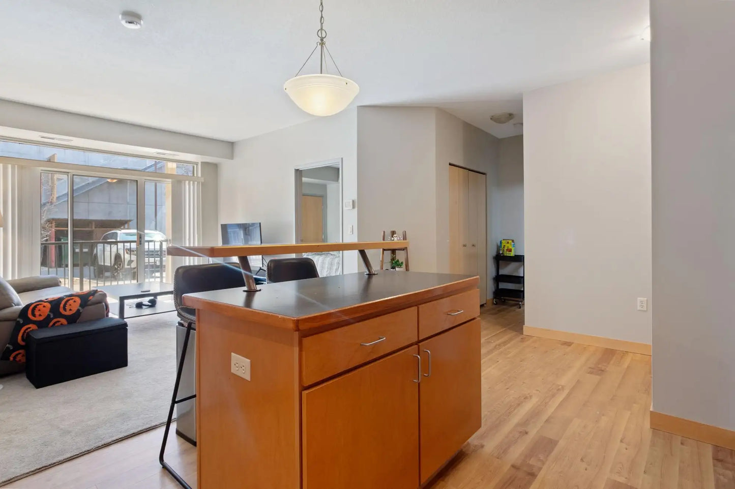 2600 University Avenue, Minneapolis, MN 55414